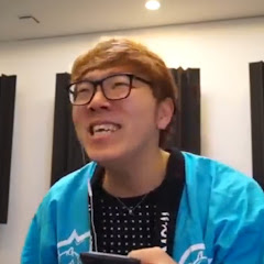 ハヤシライスヒカキン乗せ